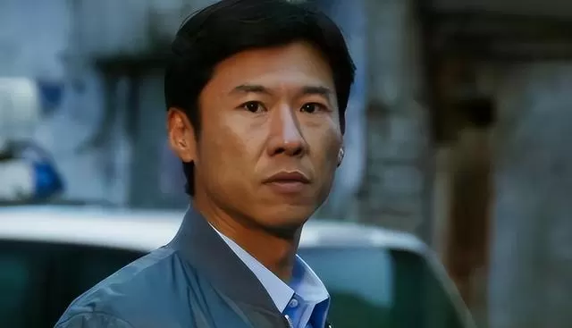 王骁主演《低智商犯罪》开播2集收视率2.4%登顶地方卫视：资讯配图