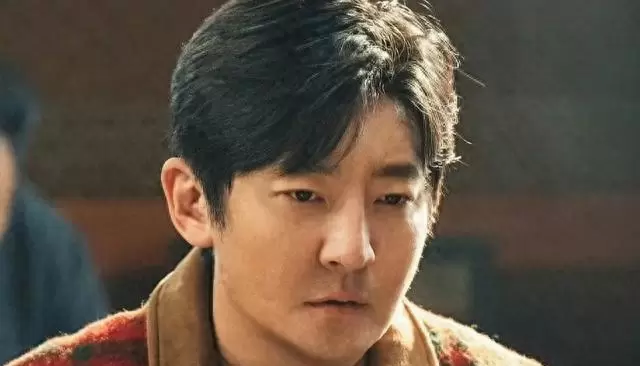 王骁主演《低智商犯罪》开播2集收视率2.4%登顶地方卫视：细节速览